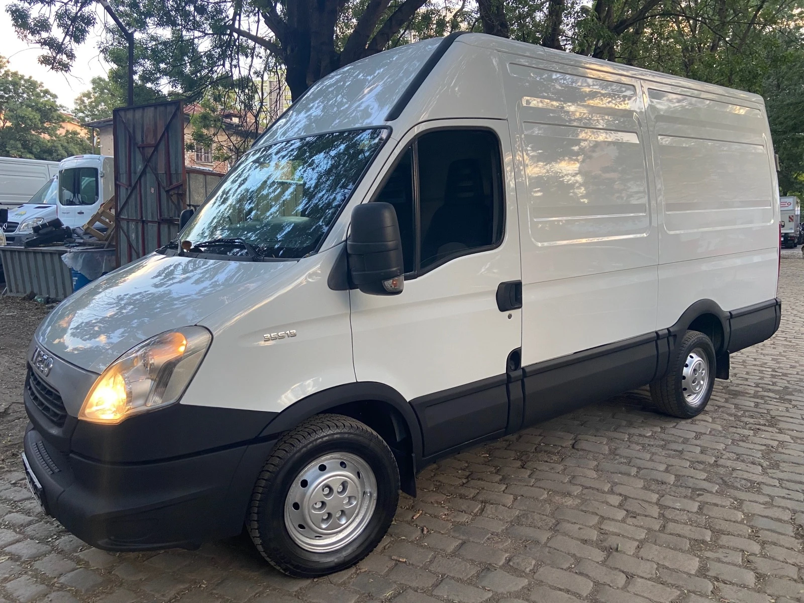 Iveco Daily 35s13 - изображение 4