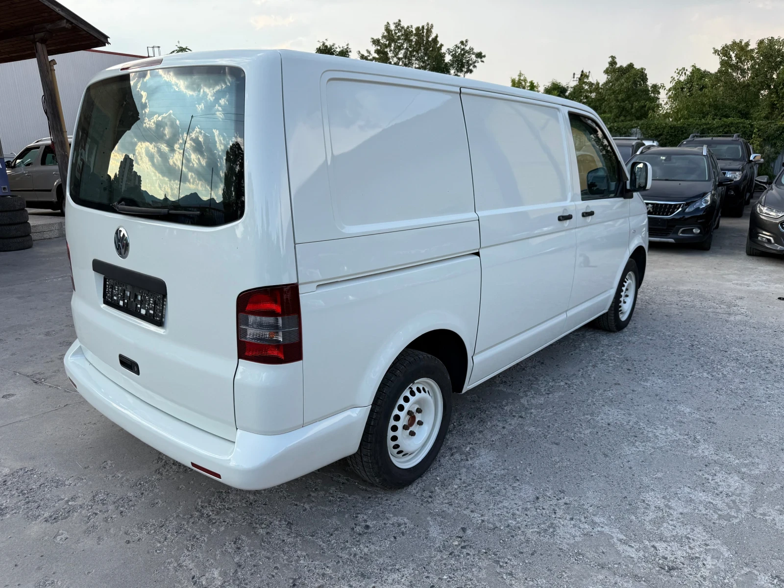 VW T5 1.9 tdi 114000км. НОВ - изображение 5