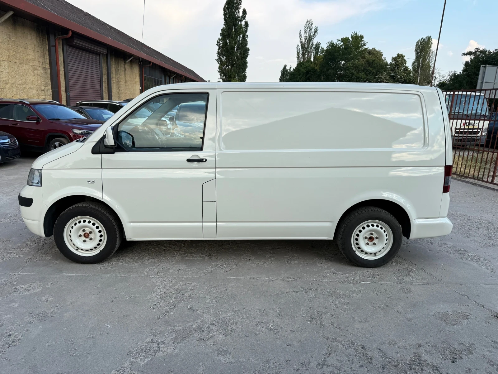 VW T5 1.9 tdi 114000км. НОВ - изображение 6