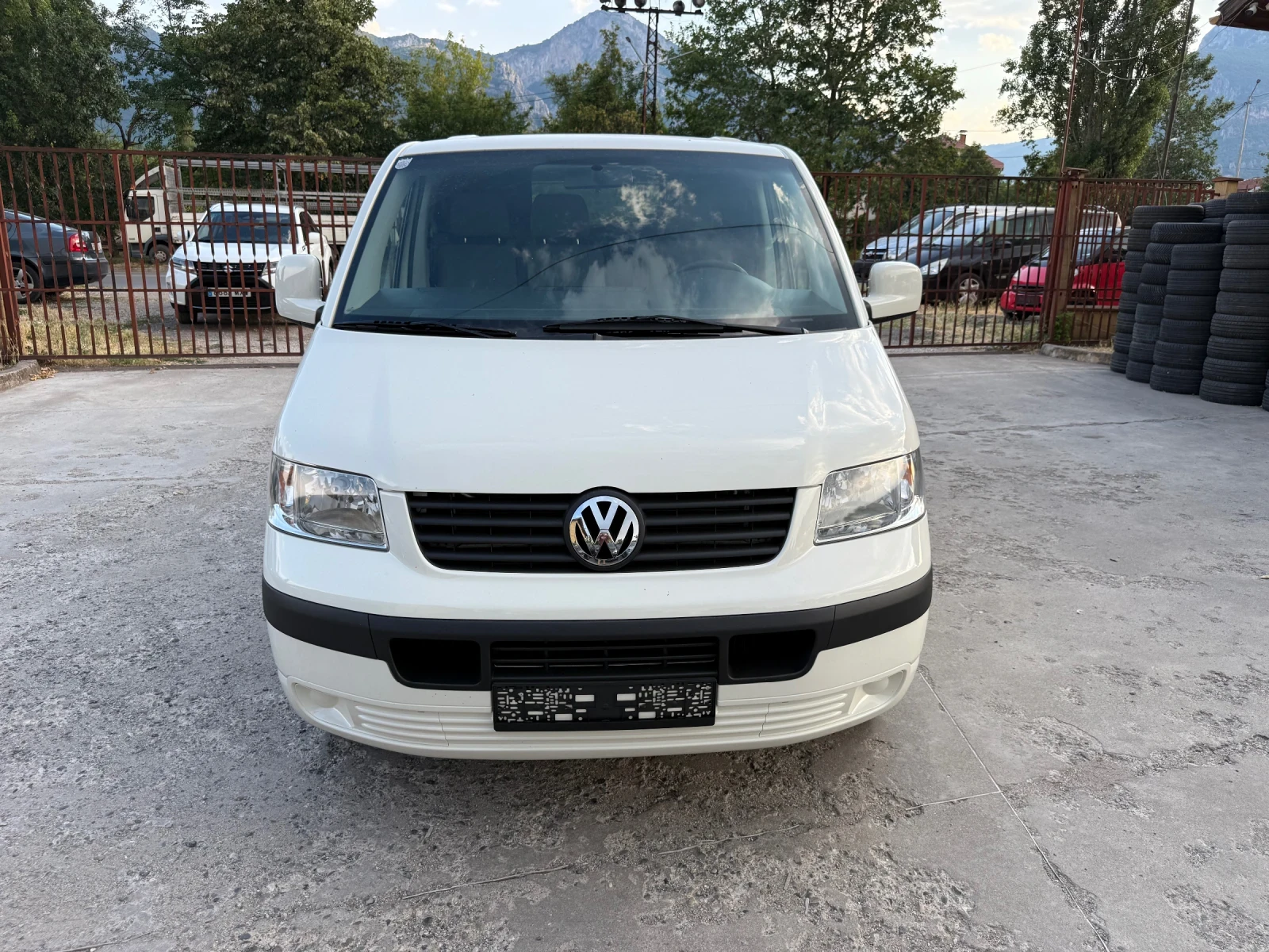 VW T5 1.9 tdi 114000км. НОВ - изображение 3