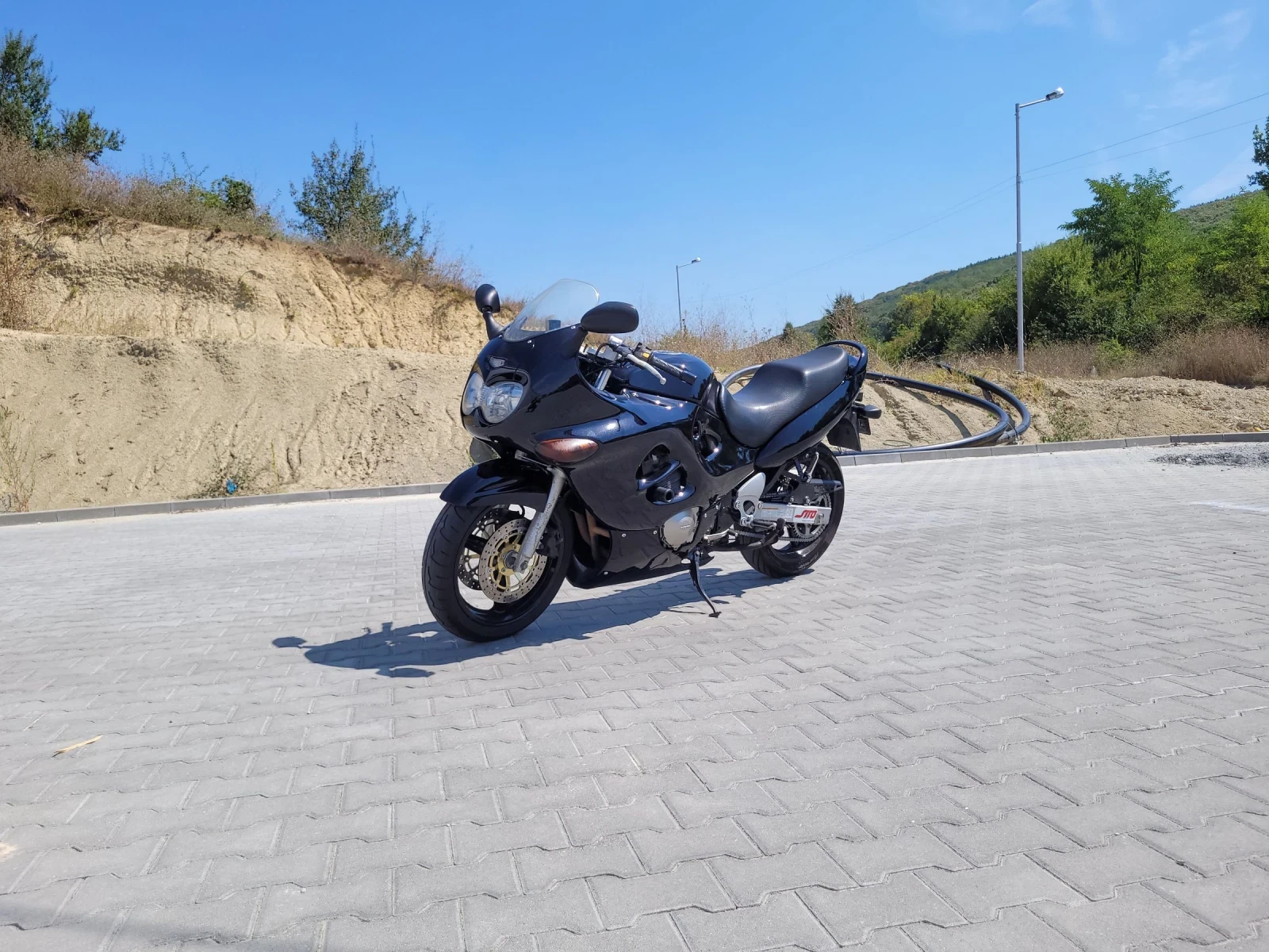 Suzuki Gsx F, снимка 1
