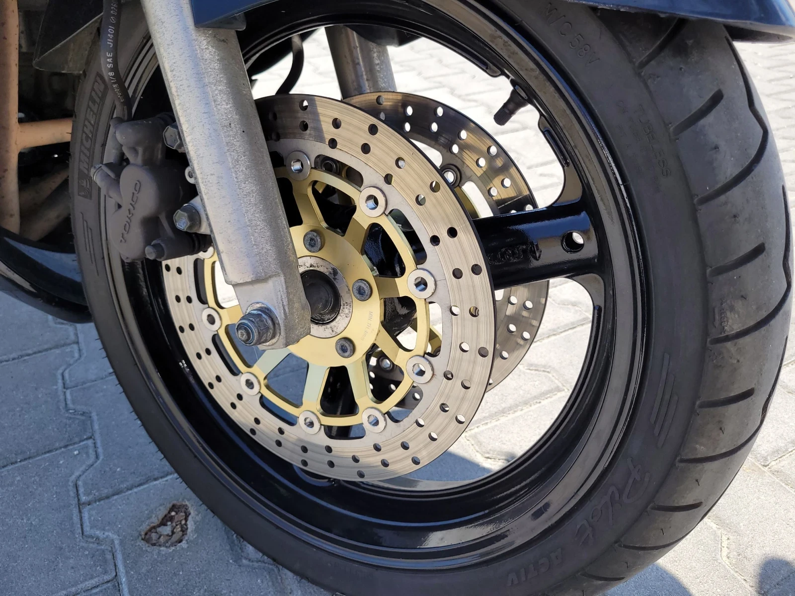 Suzuki Gsx F - изображение 2