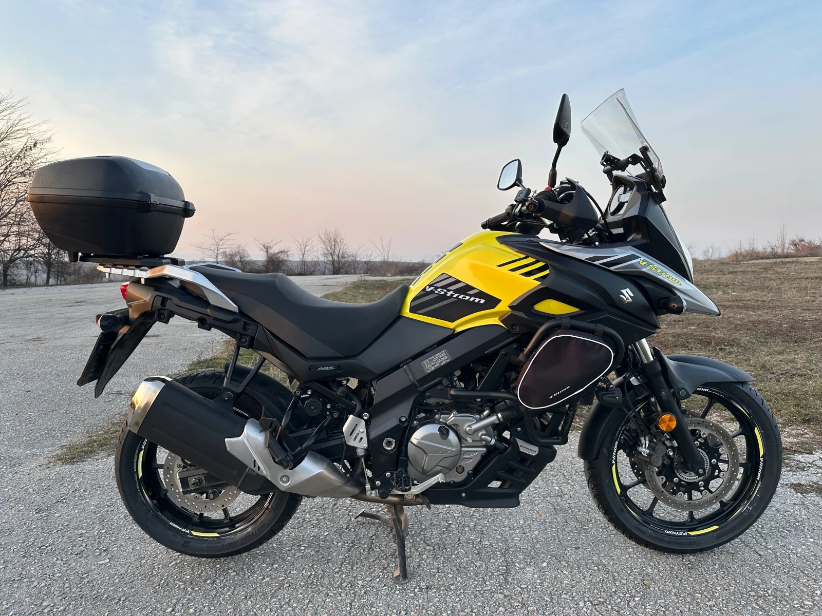 Suzuki V-strom, снимка 12 - Мотоциклети и мототехника - 53738928