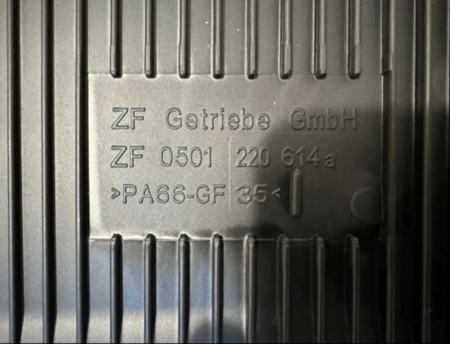 Филтър(картер) за автоматични скорости-БМВ G30 20-23г, оригинален,нов!, снимка 2 - Части - 49848000