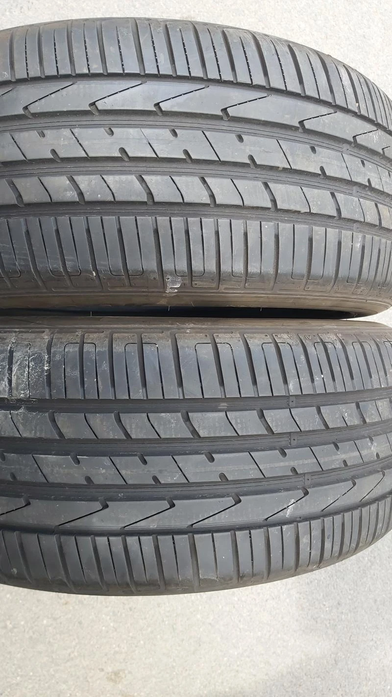 Гуми Летни 235/50R18, снимка 1 - Гуми и джанти - 29273962