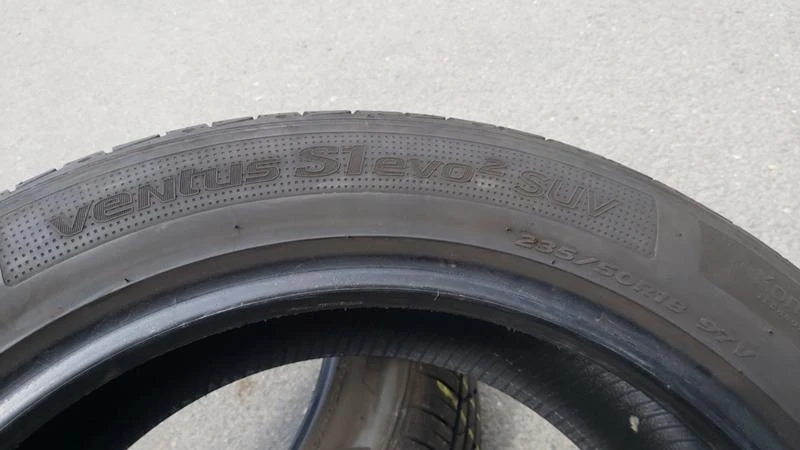 Гуми Летни 235/50R18, снимка 8 - Гуми и джанти - 29273962