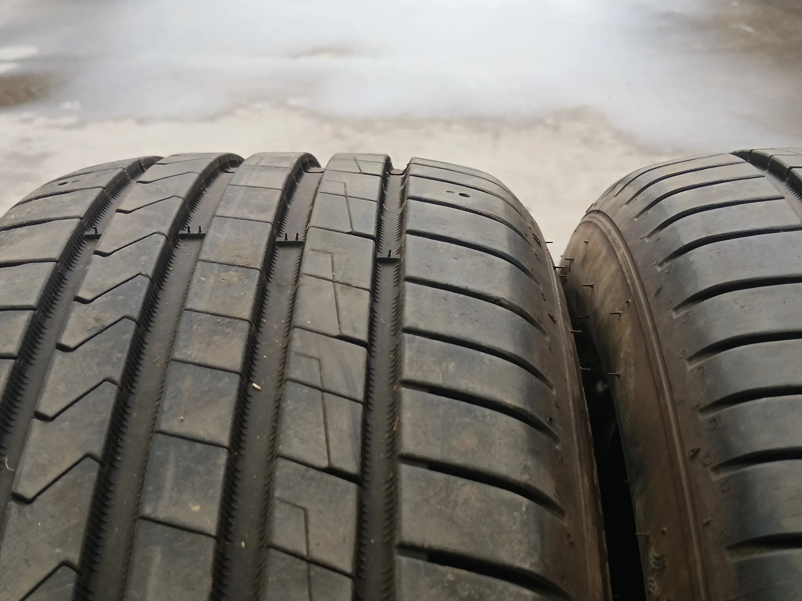 Гуми Летни 215/55R17, снимка 4 - Гуми и джанти - 54526672