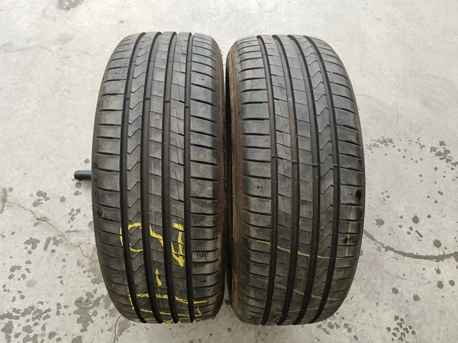 Гуми Летни 215/55R17