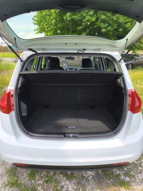 Kia Venga 1.6 CRDI 128 ks., снимка 12