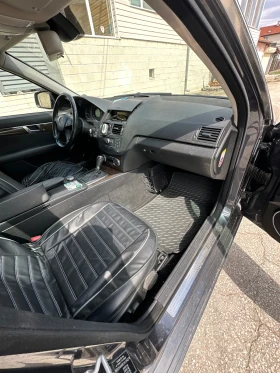 Mercedes-Benz C 220, снимка 12