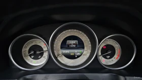 Mercedes-Benz E 200 Cabriolet* КОЖА* НАВИ* КАМЕРА, снимка 6