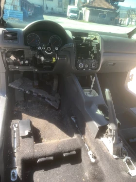 VW Golf 1.9 TDI BRU на части, снимка 8 - Автомобили и джипове - 53428625