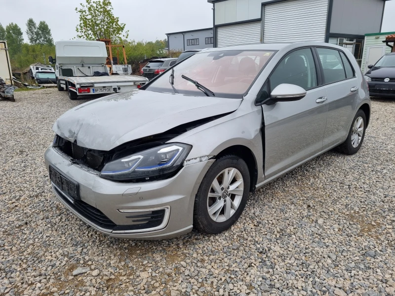 VW Golf E-GOLF, снимка 1 - Автомобили и джипове - 47471126