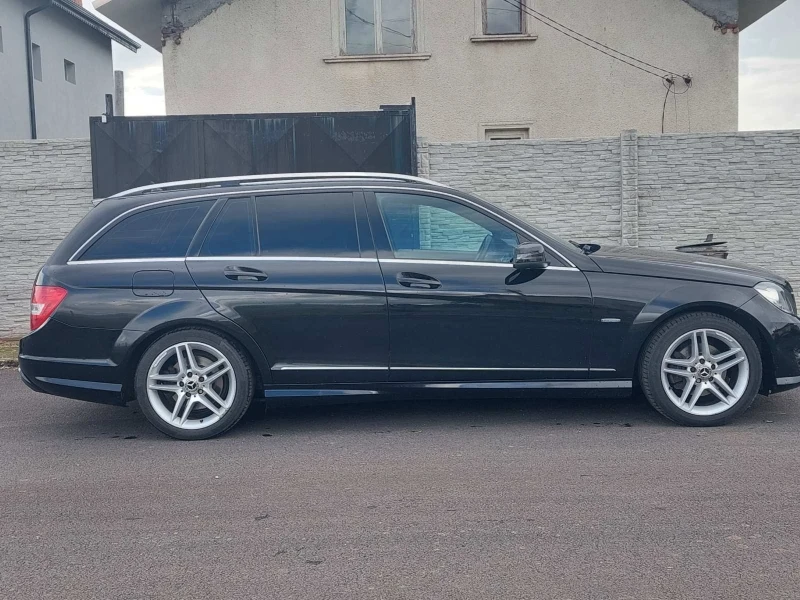 Mercedes-Benz C 200 AMG , снимка 4 - Автомобили и джипове - 47484419