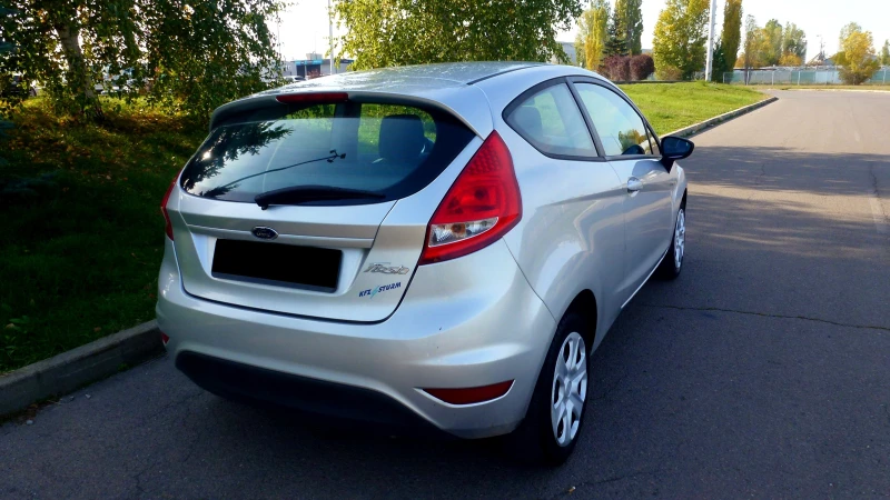 Ford Fiesta 16v A/C (MK-7) EURO-4, снимка 3 - Автомобили и джипове - 47845925