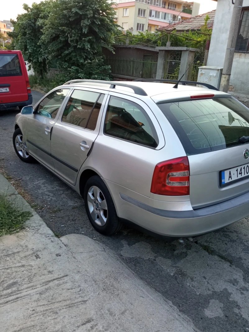 Skoda Octavia, снимка 2 - Автомобили и джипове - 47879772