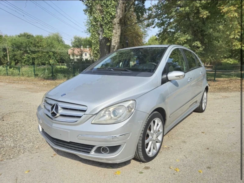 Mercedes-Benz B 200 CDI Avtomat, снимка 2 - Автомобили и джипове - 47955213