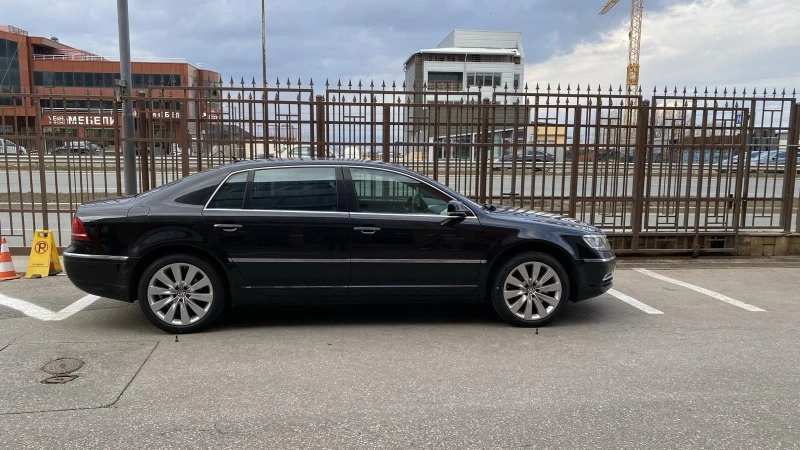 VW Phaeton