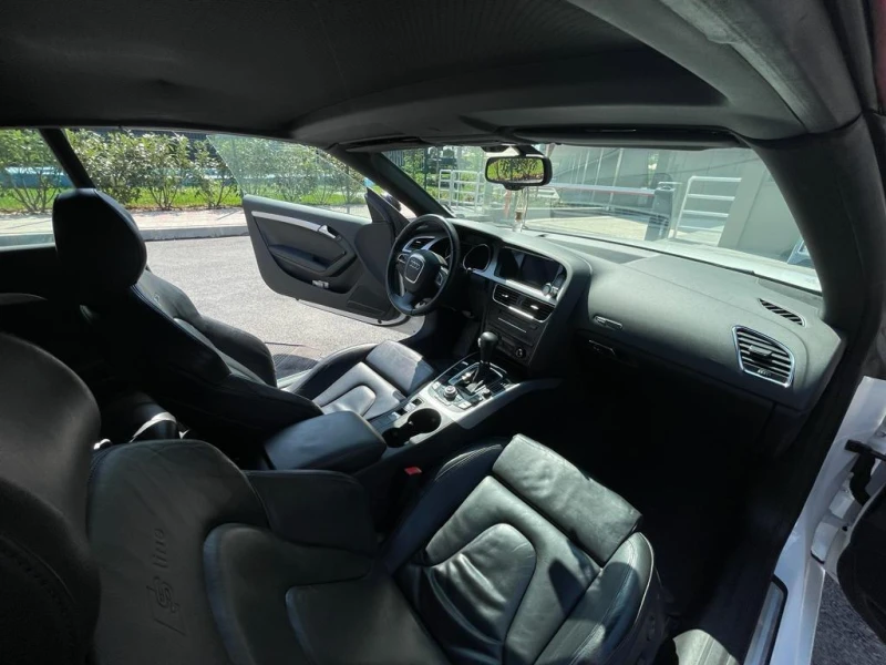 Audi A5, снимка 14 - Автомобили и джипове - 53206677