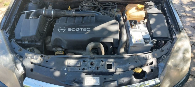 Opel Astra H, снимка 8 - Автомобили и джипове - 52643637