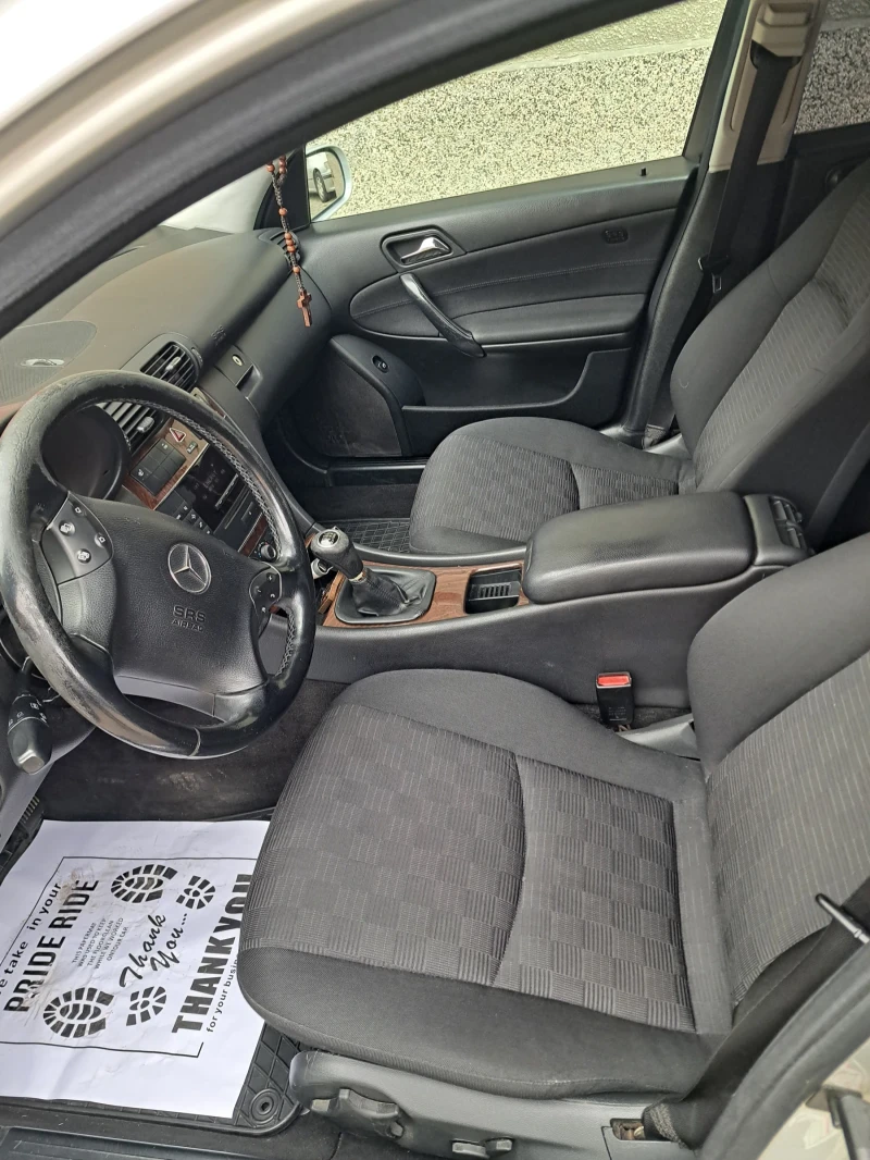 Mercedes-Benz C 220 200 cdi, снимка 7 - Автомобили и джипове - 52873404