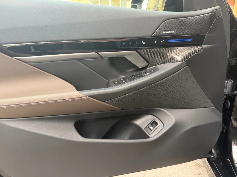 BMW 520 d xDrive ГАРАНЦИЯ до 12.2029 M-SPORT SHADOW LINE, снимка 8 - Автомобили и джипове - 52796277