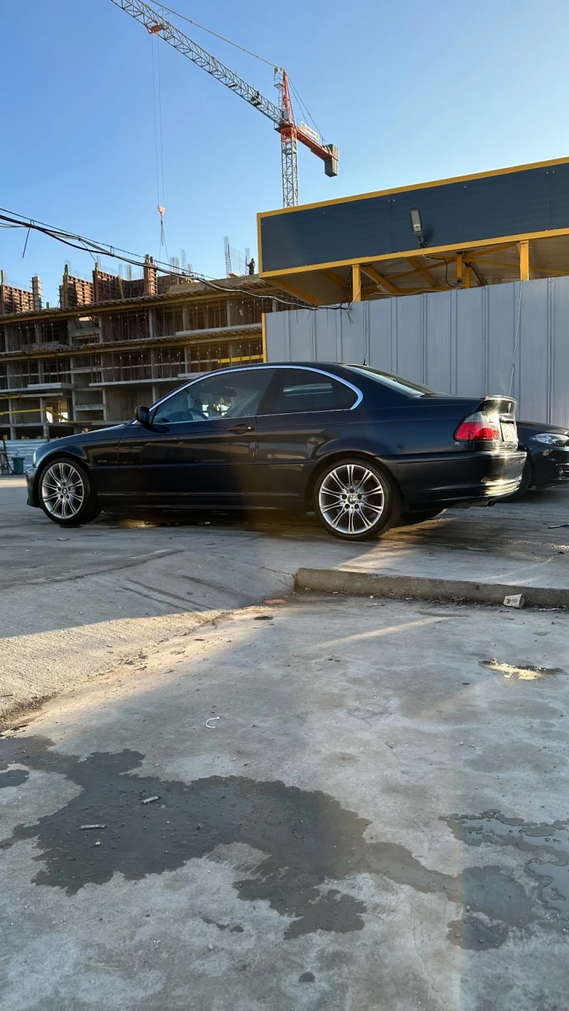 BMW 320 320ci, снимка 2 - Автомобили и джипове - 52947525