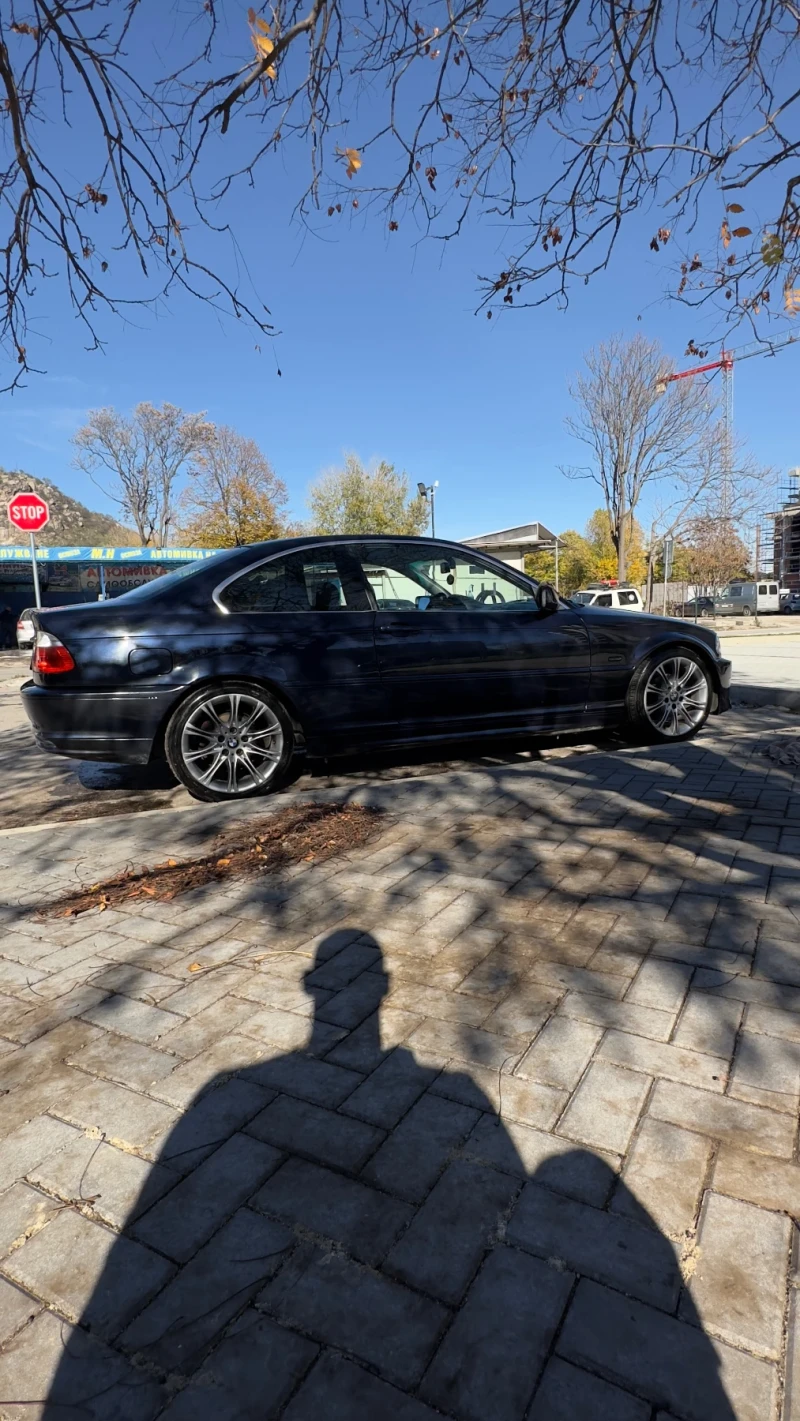BMW 320 320ci, снимка 4 - Автомобили и джипове - 52947525