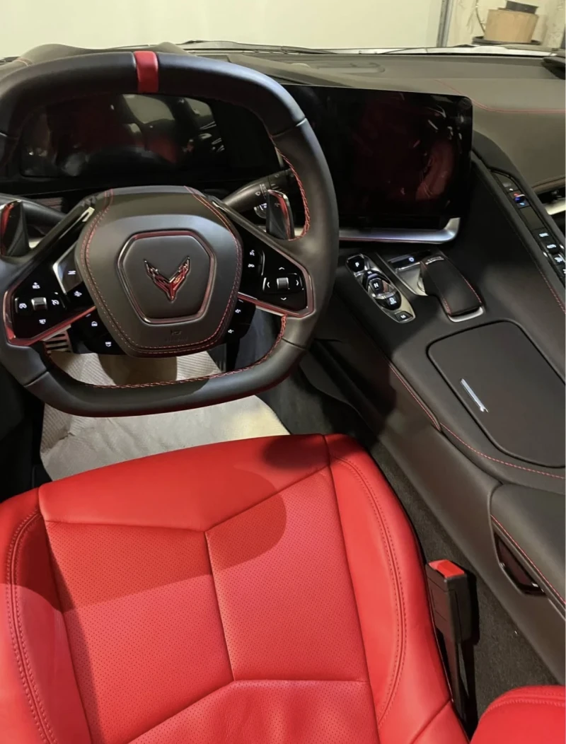 Chevrolet Corvette Coupe 1LT, снимка 5 - Автомобили и джипове - 53207449