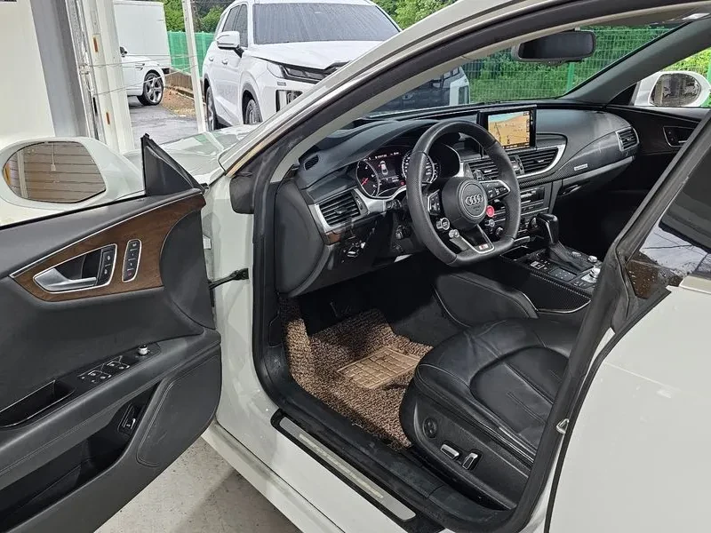 Audi A7 3.0 TDI Quattro - САМО 30% АВАНС, снимка 10 - Автомобили и джипове - 56158762