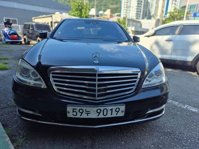 Mercedes-Benz S 500 L - САМО 30% АВАНС, снимка 2 - Автомобили и джипове - 56221517