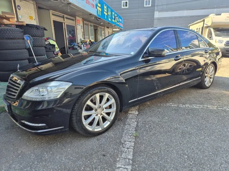 Mercedes-Benz S 500 L - САМО 30% АВАНС