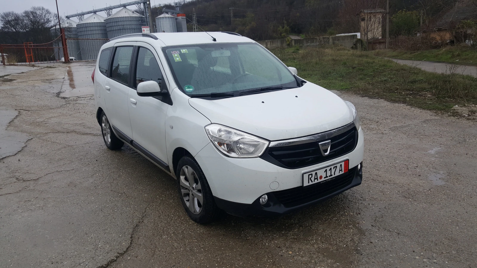 Dacia Lodgy 1.2 - [1] 