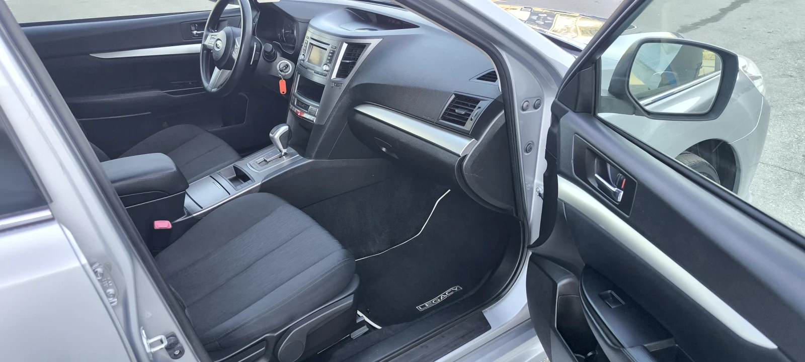 Subaru Legacy 2.0i 4x4 АВТОМАТИК, КЛИМАТРОНИК, КАМЕРА | Mobile.bg — изображение 12