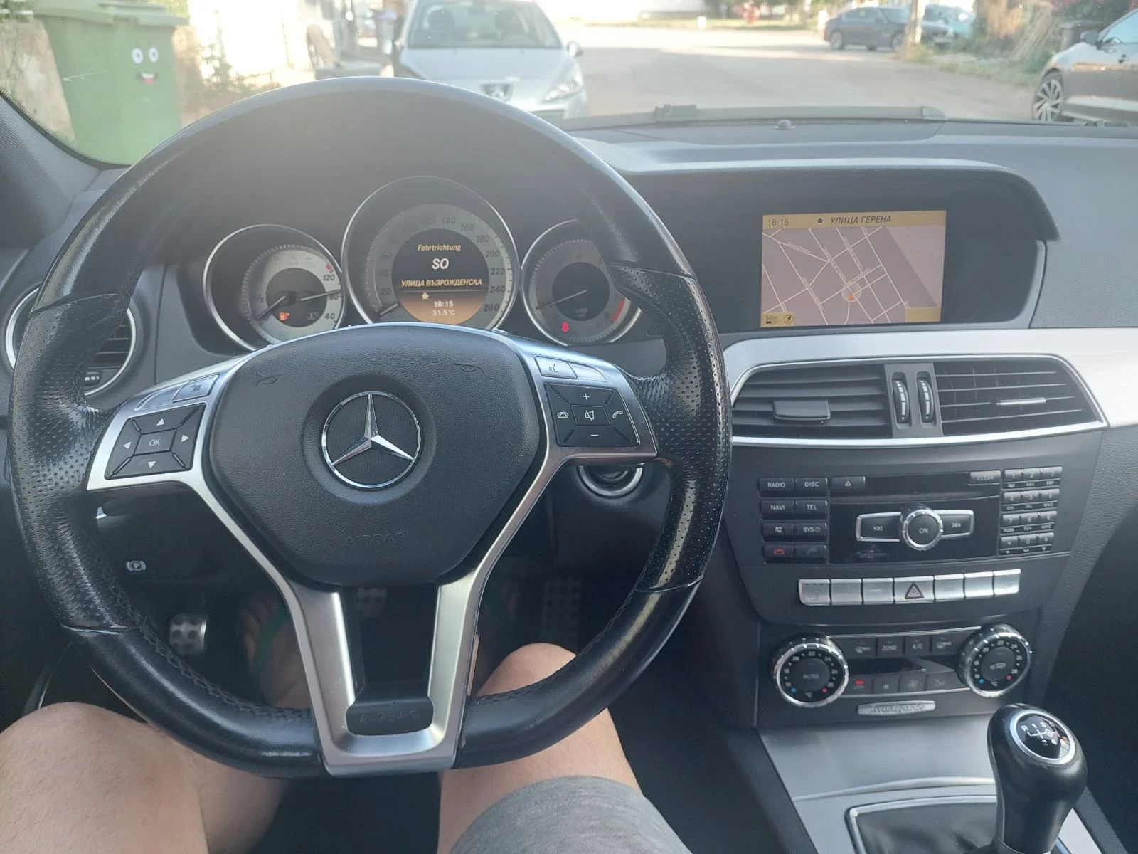 Mercedes-Benz C 200  AMG   - изображение 7