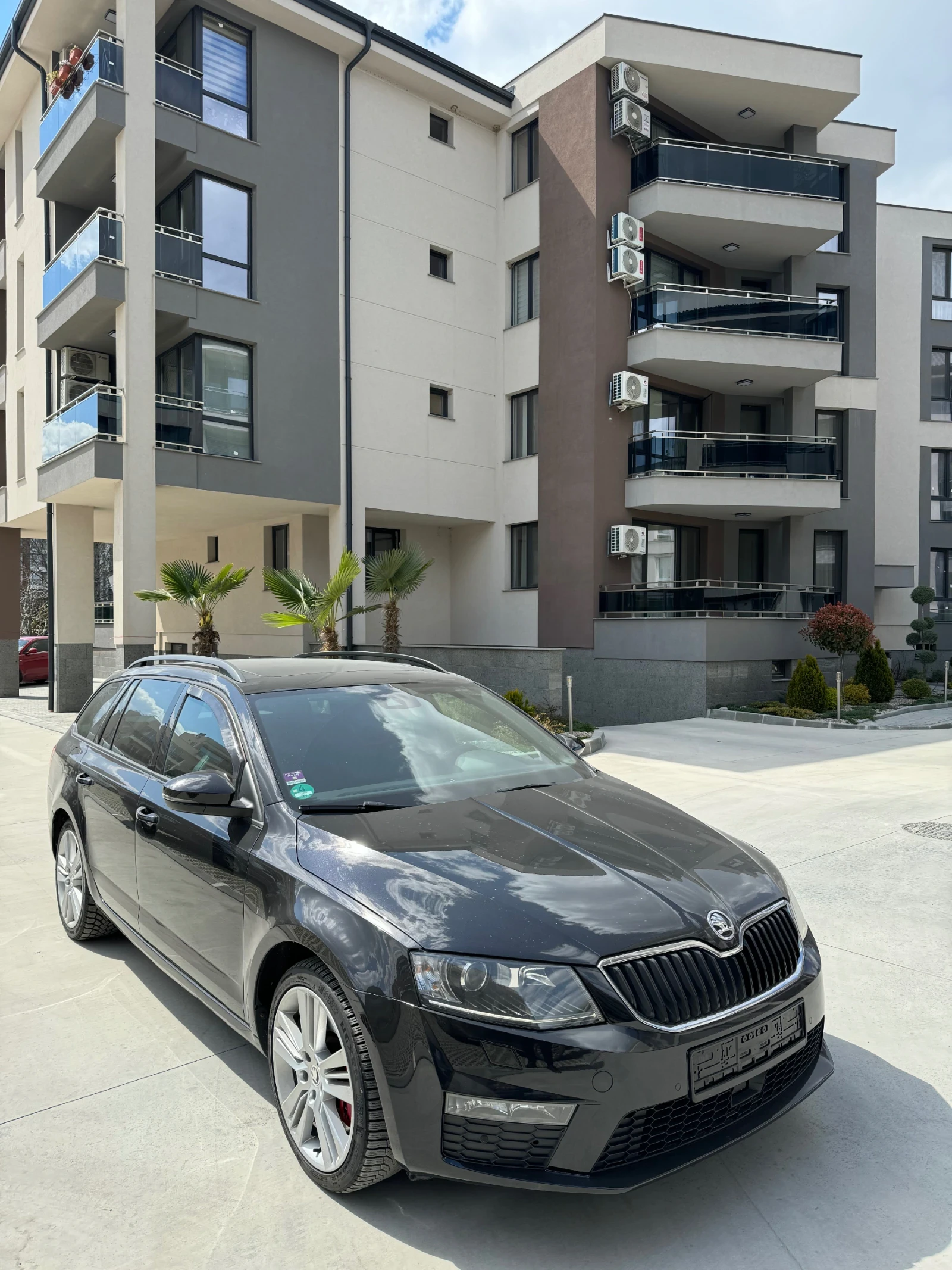 Skoda Octavia VRS-184кс ПАНОРАМА ЛИЗИНГ - изображение 2