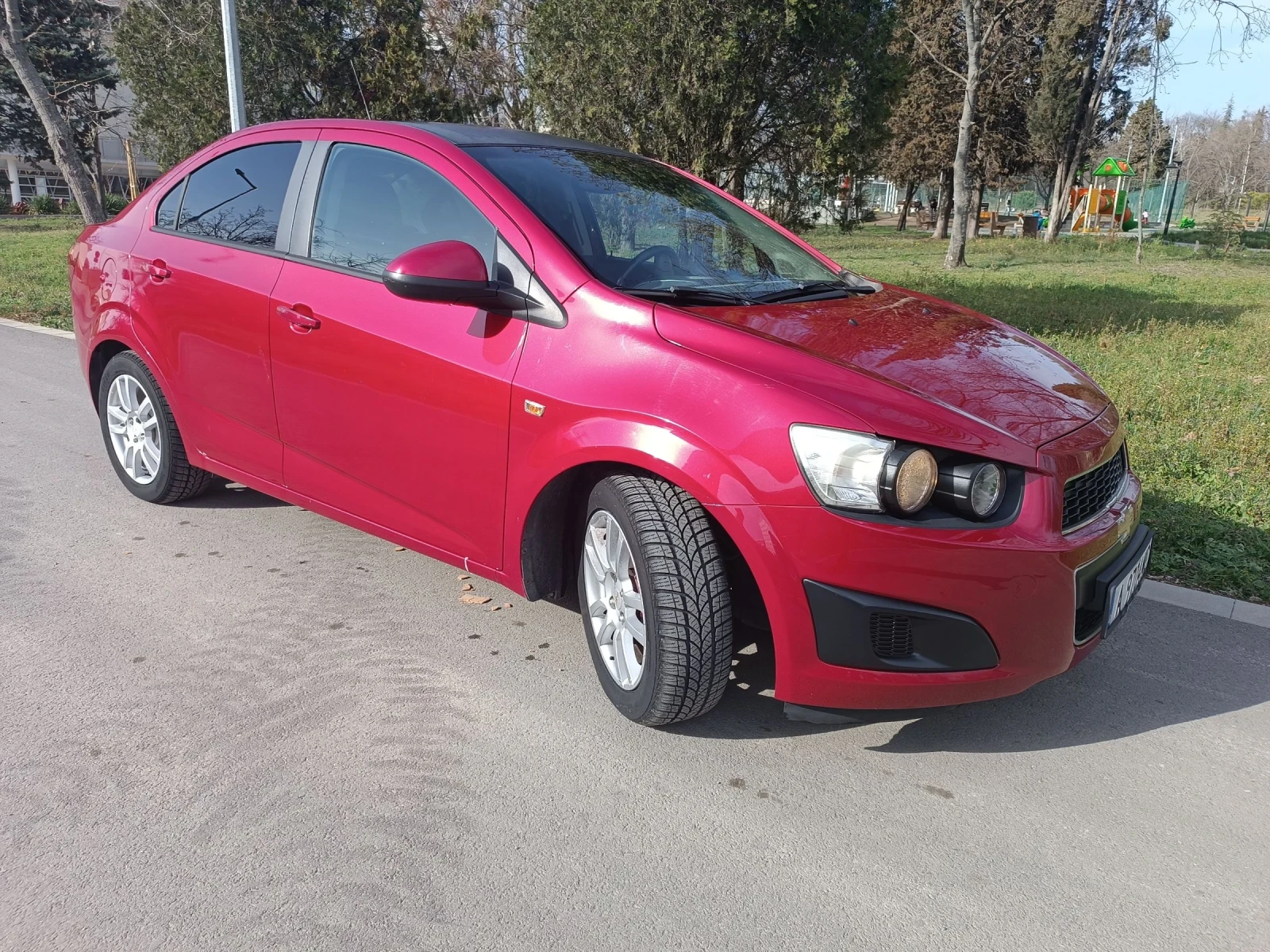 Chevrolet Aveo T300 - изображение 4
