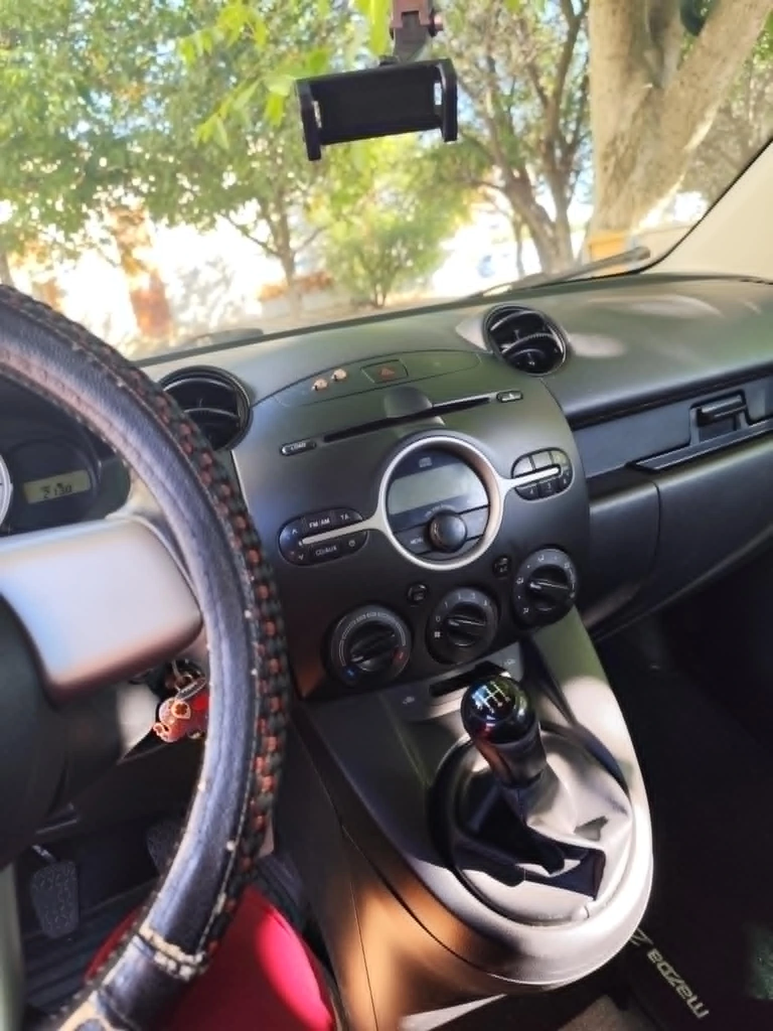 Mazda 2 | Mobile.bg   11