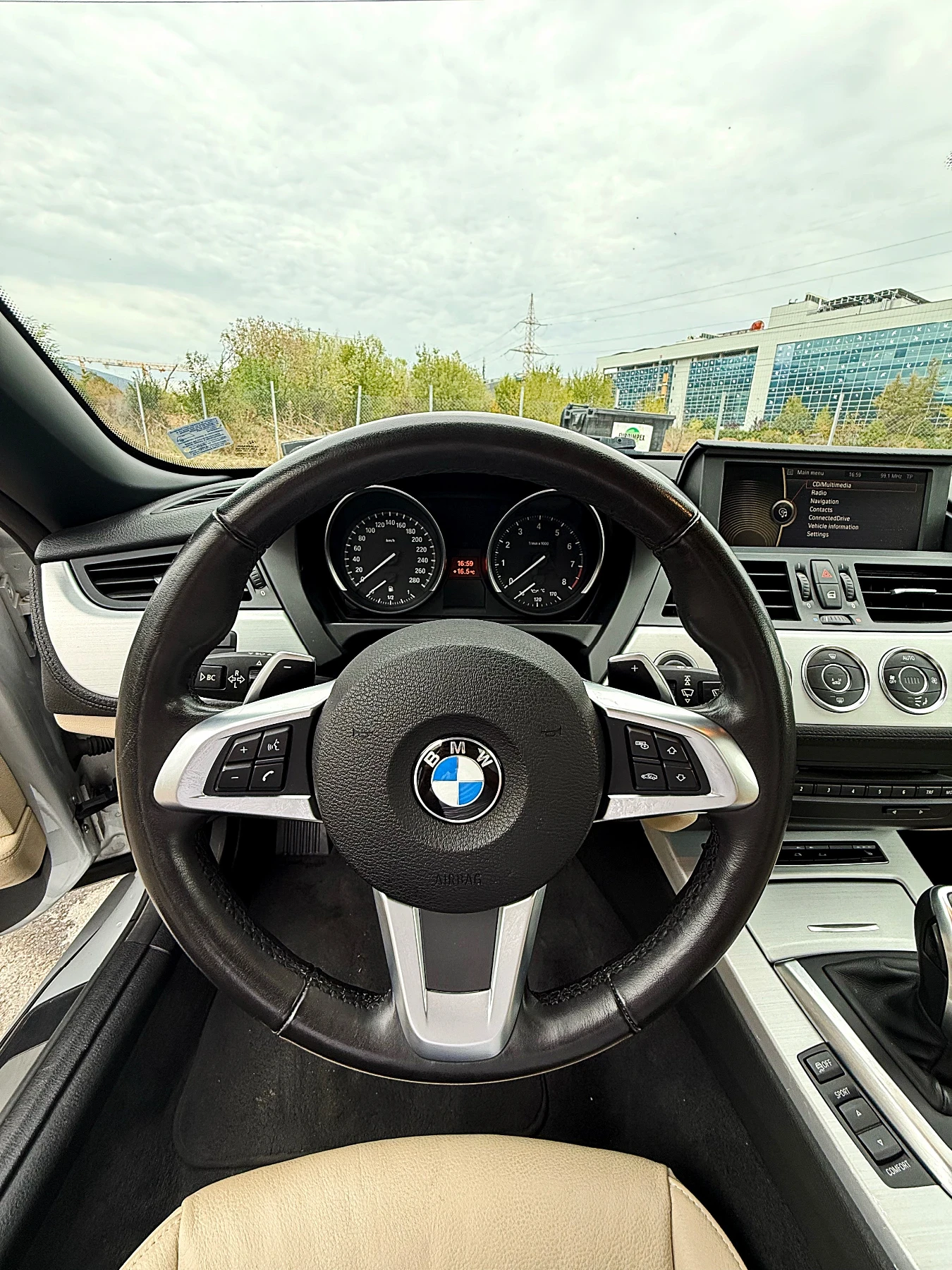 BMW Z4  - изображение 9