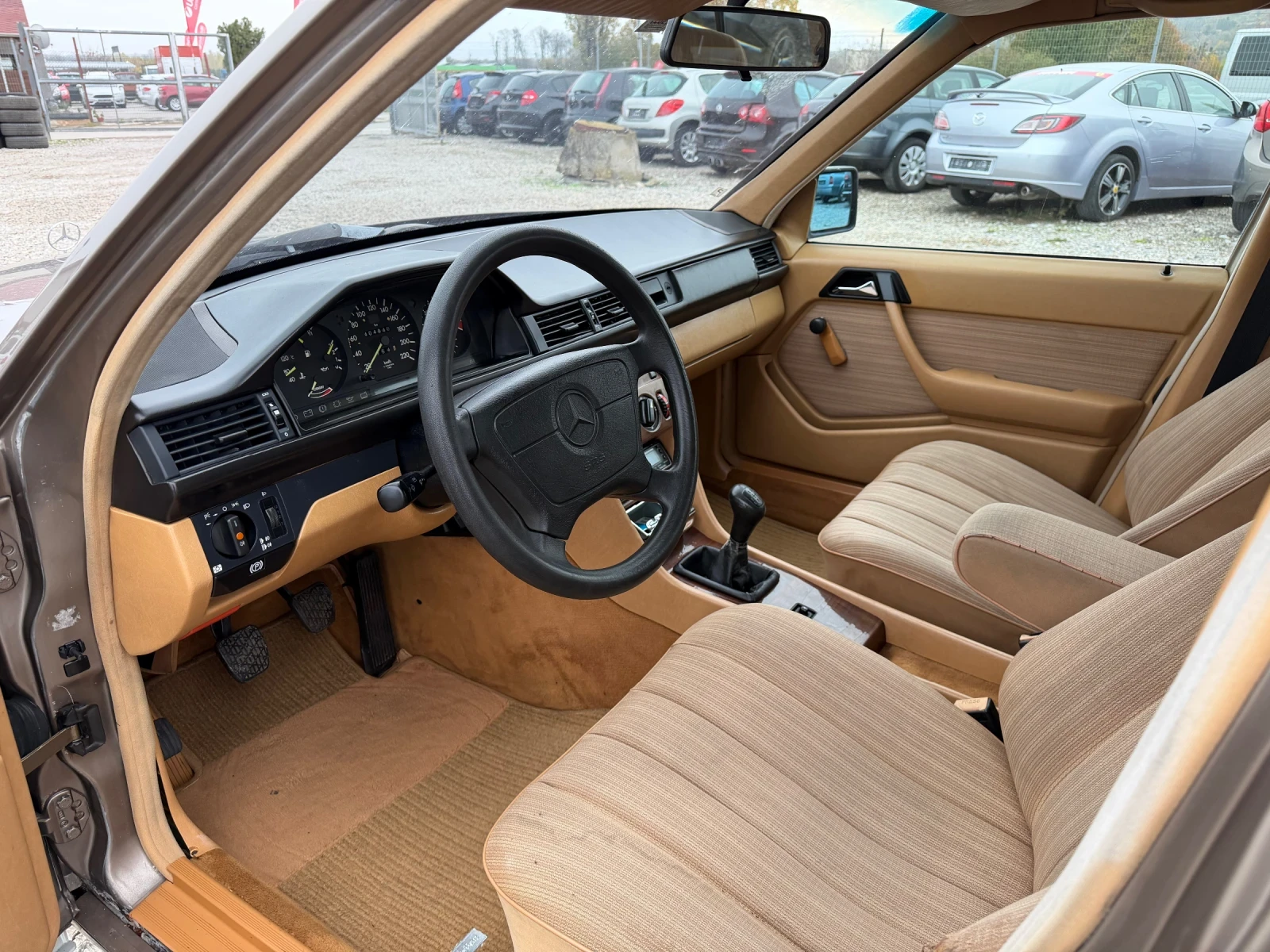 Mercedes-Benz 124 2.3i-150PS | Mobile.bg   9