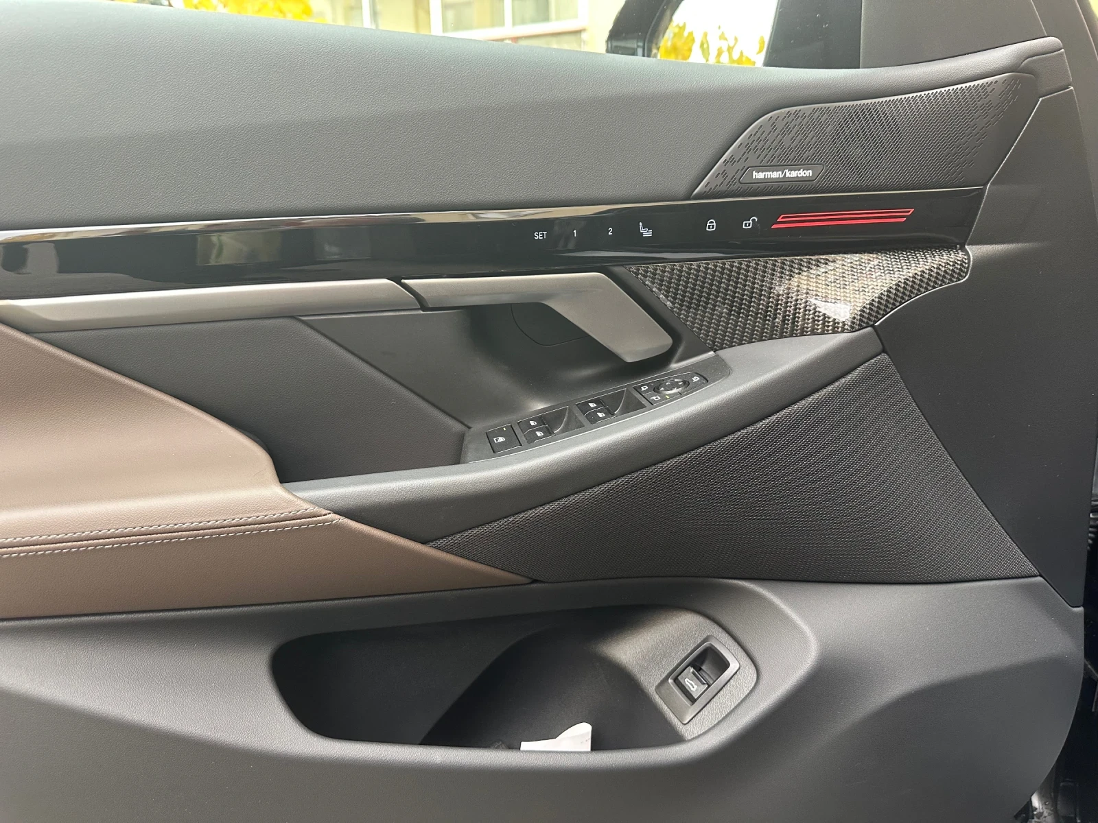 BMW 520 xDrive/  12.2029 /M-SPORT/ SHADOW LINE/ | Mobile.bg   13