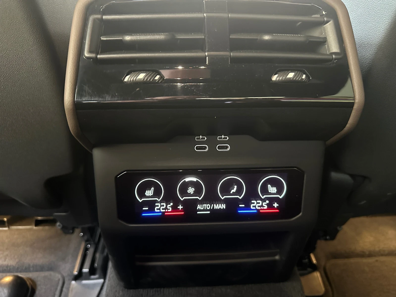 BMW 520 xDrive/  12.2029 /M-SPORT/ SHADOW LINE/ | Mobile.bg   15