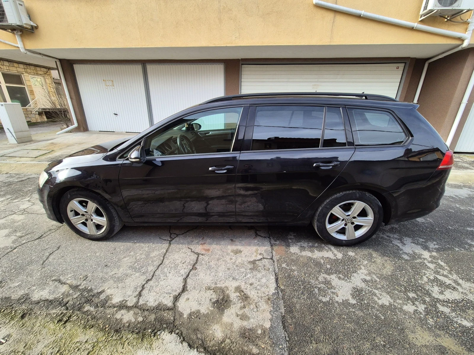 VW Golf 2.0 TDI DSG  | Mobile.bg   7