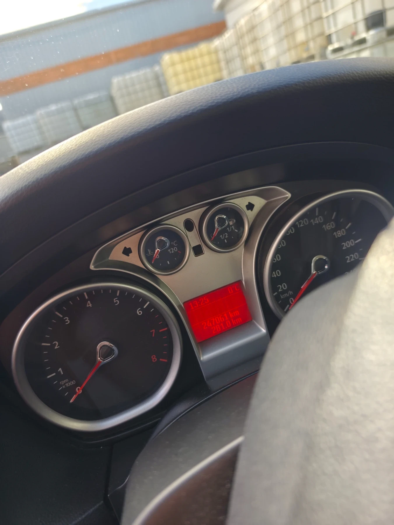 Ford Focus  - изображение 10