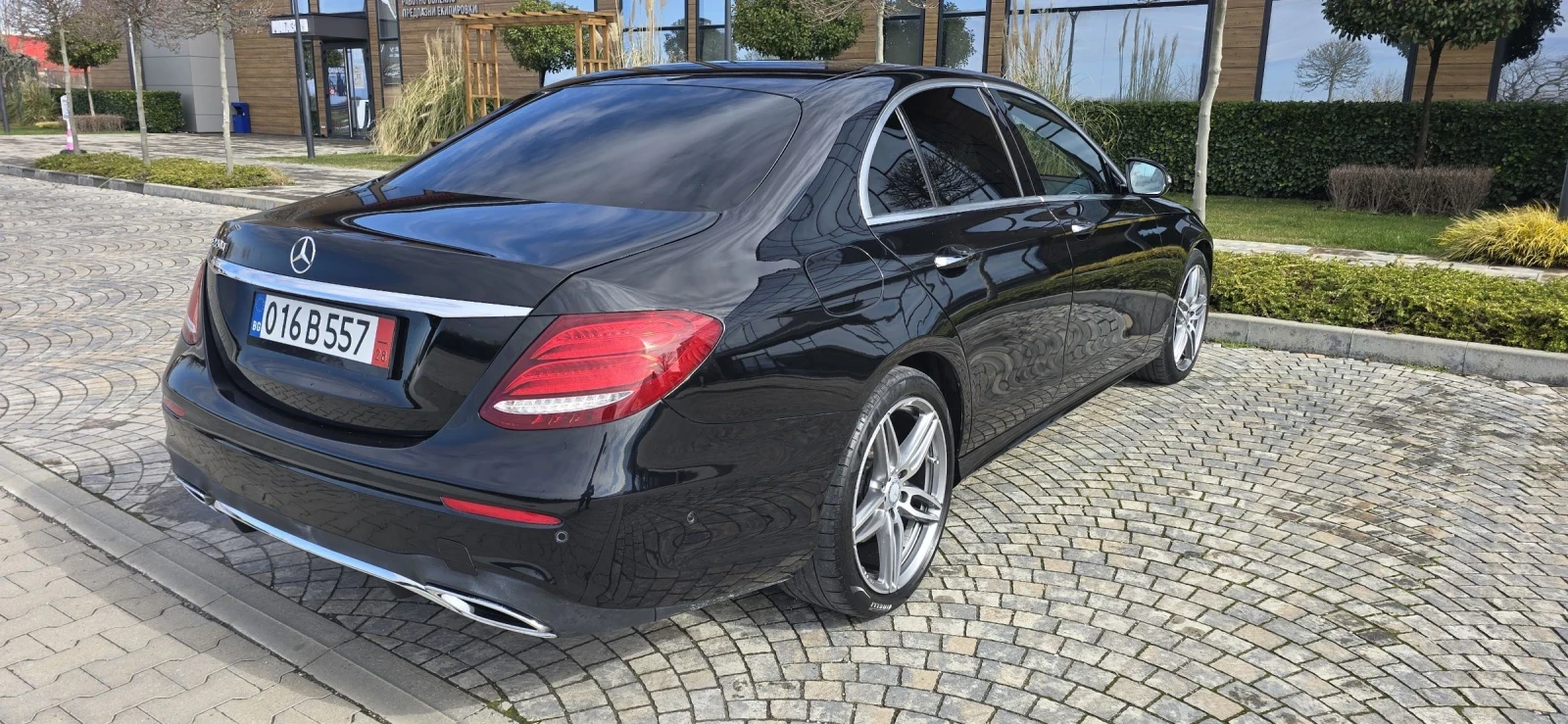 Mercedes-Benz E 220 AMG/9GTRON/360 ������/AMBIENT/DIGITAL | Mobile.bg � ����������� 6