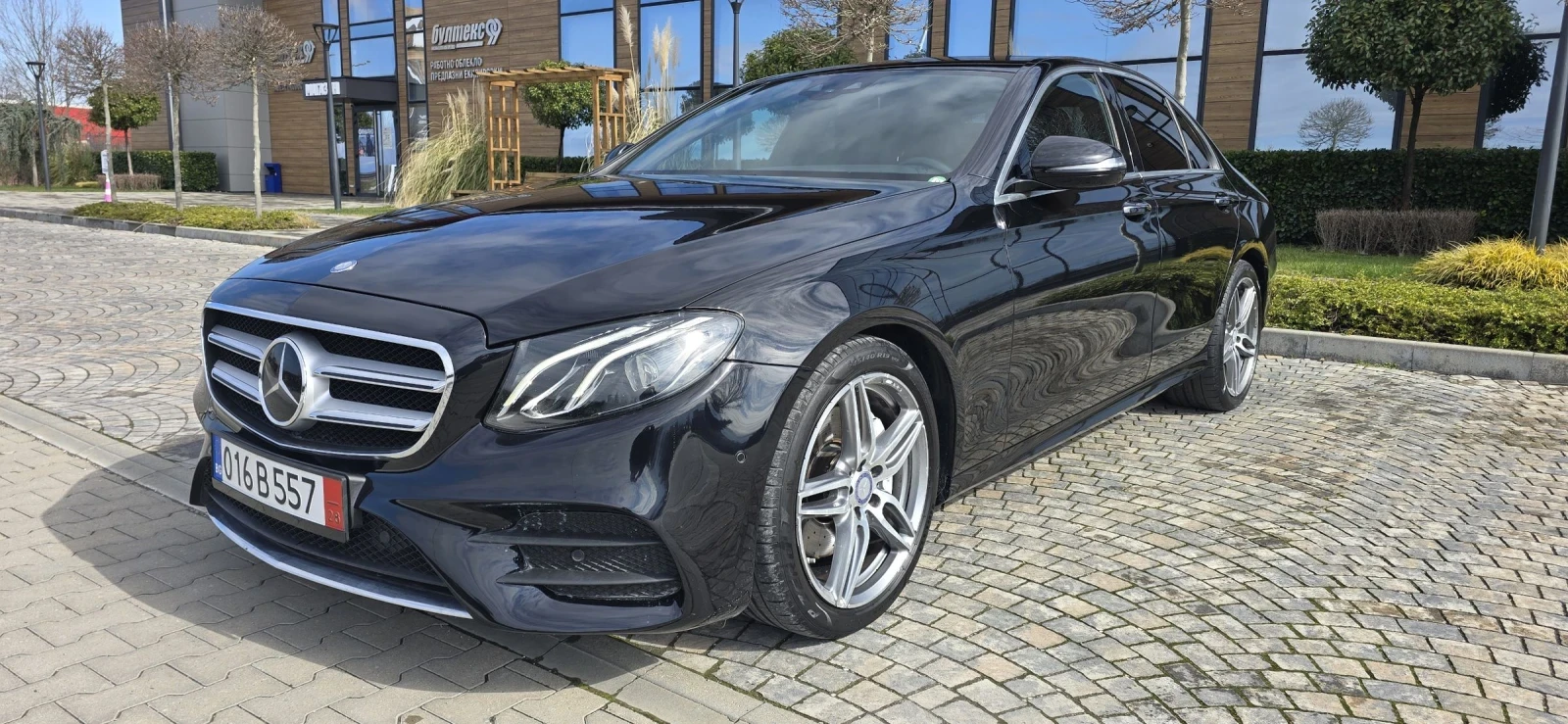 Mercedes-Benz E 220 AMG/9GTRON/360 ������/AMBIENT/DIGITAL | Mobile.bg � ����������� 3