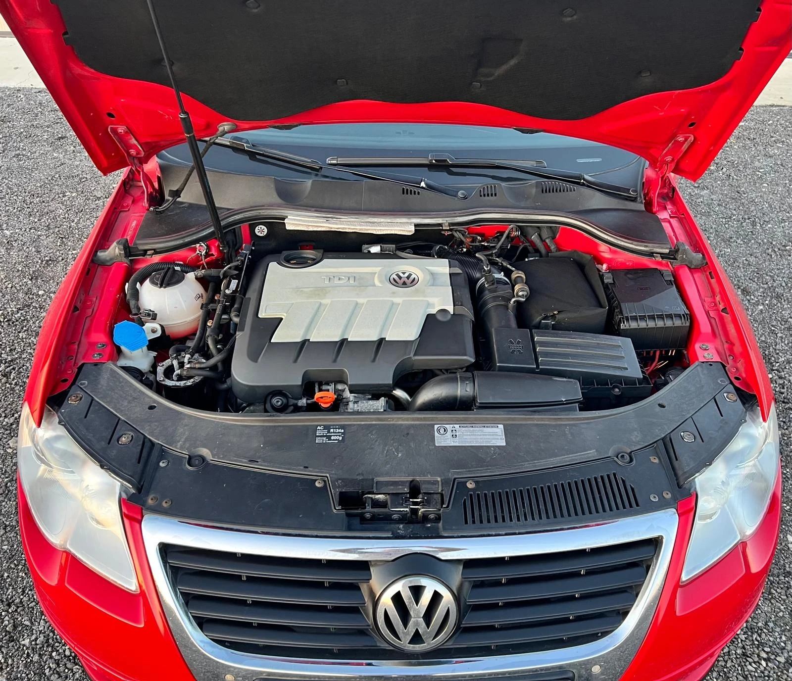 VW Passat 2.0TDI/170кс, снимка 10 - Автомобили и джипове - 53748710