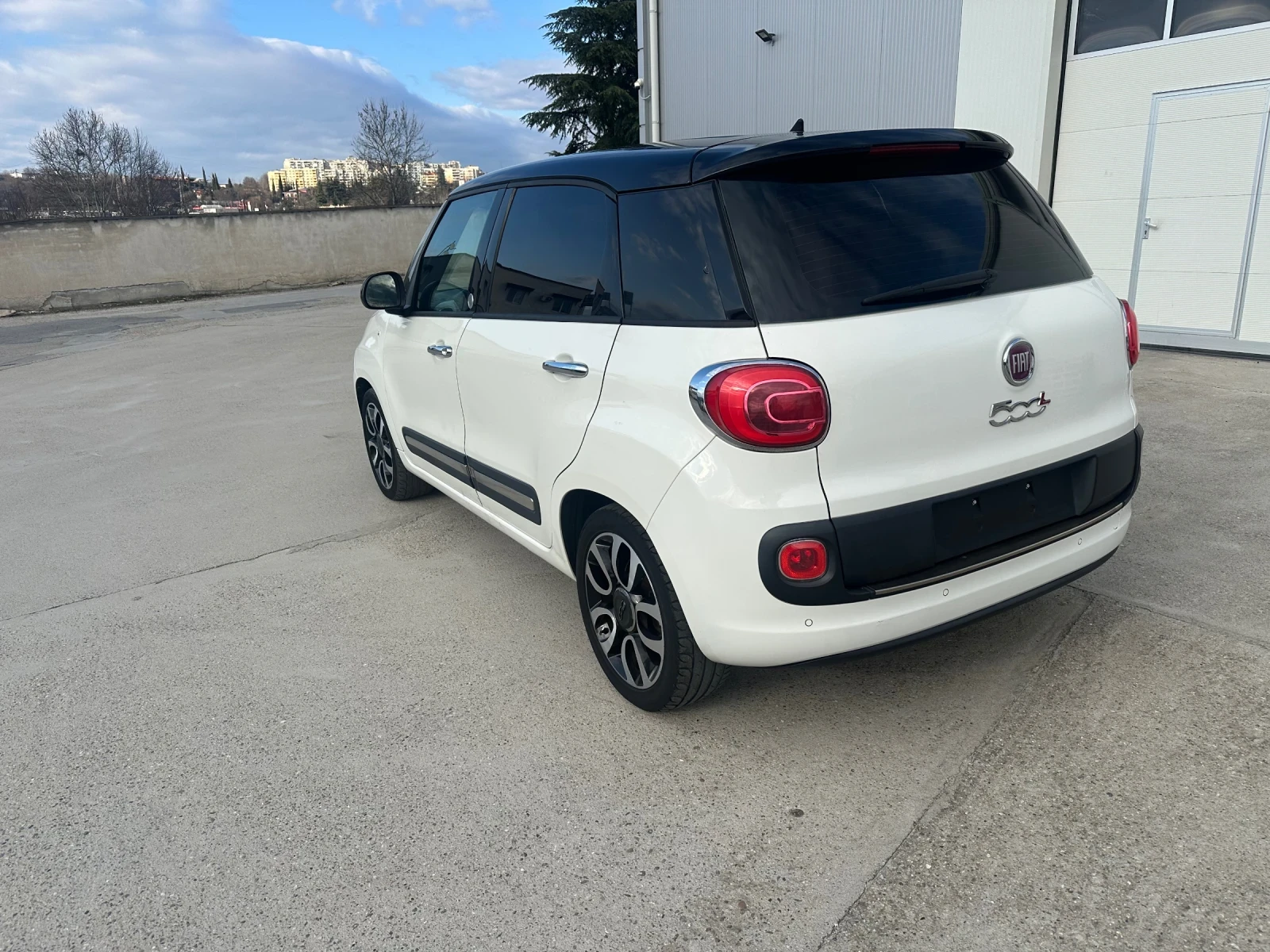 Fiat 500L 1.3 JTD, снимка 7 - Автомобили и джипове - 53870908