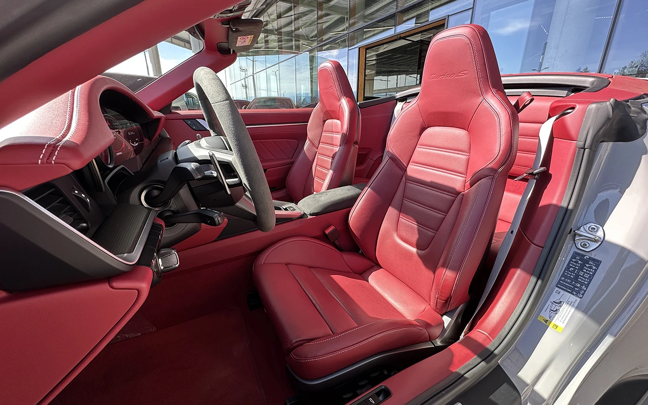 Porsche 911 Turbo S Cabrio, снимка 6 - Автомобили и джипове - 53869221