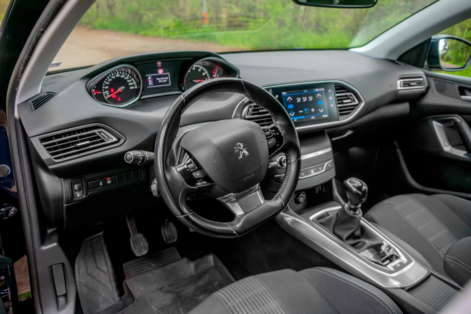 Peugeot 308 308 Allure, снимка 13 - Автомобили и джипове - 54294916